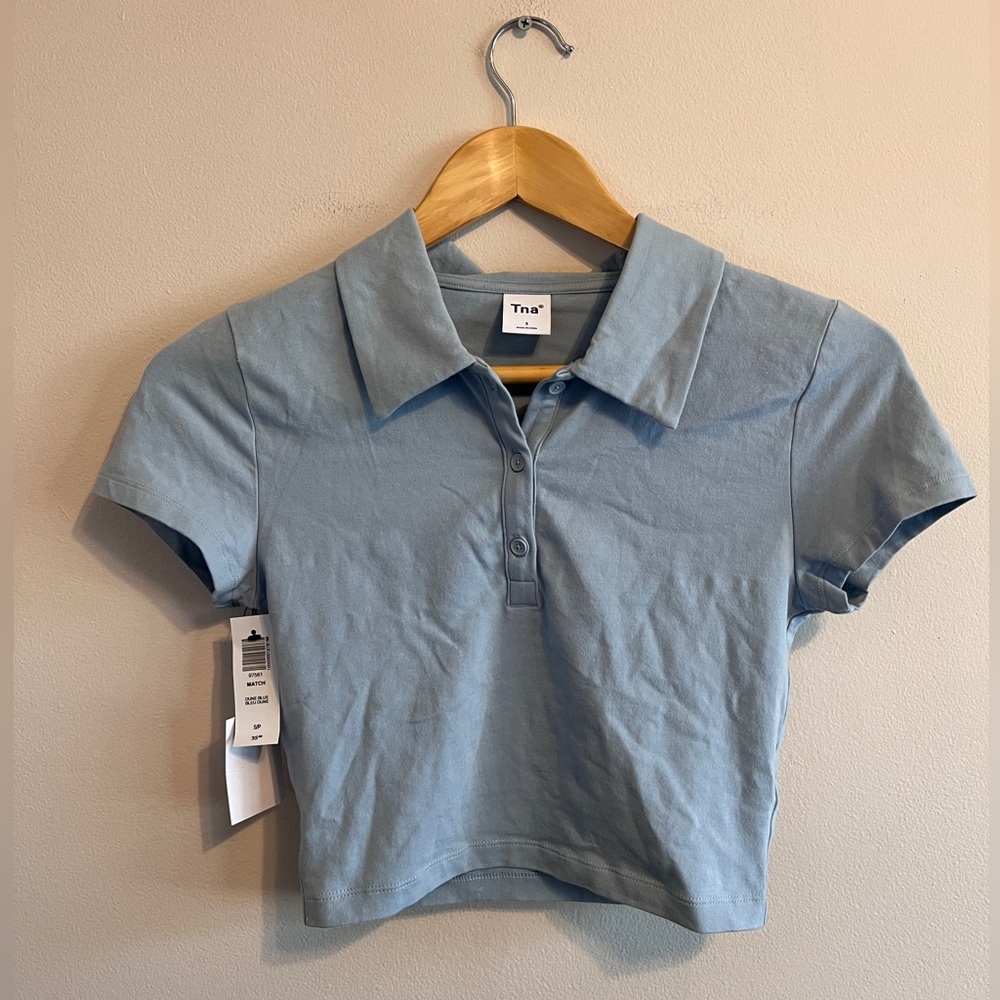 ARITZIA TNA match cropped button down t shirt top